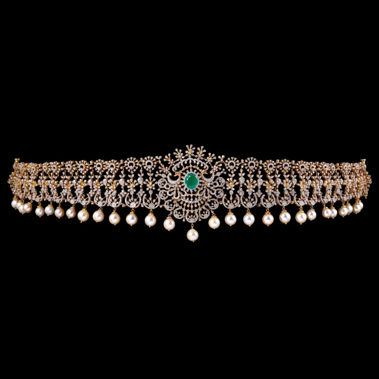 Floral Lattice Emerald Diamond Vaddanam