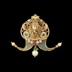 Antique Deity Gold Pendant with Pearl Drop