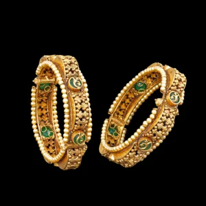 Emerald Antique Gold Bangles with Pearl Border